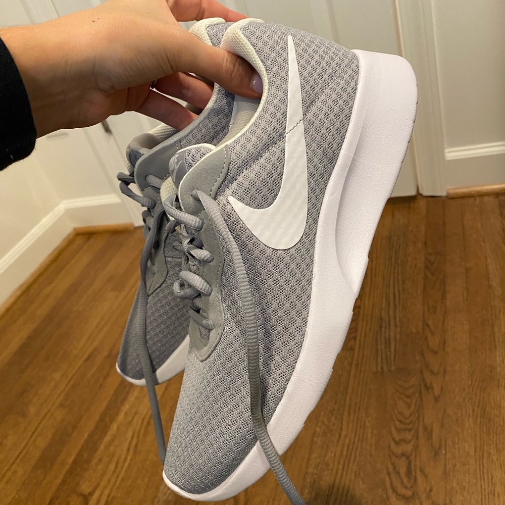 Nike Roshe Women